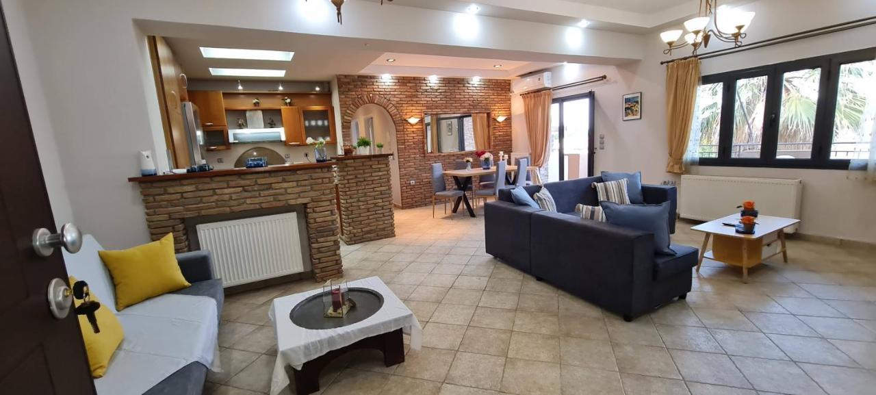 'The Seagull' Traditional Cottage Nea Makri Luaran gambar