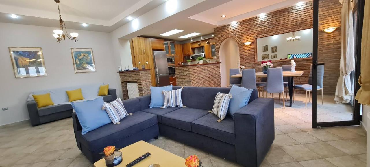 'The Seagull' Traditional Cottage Nea Makri Luaran gambar