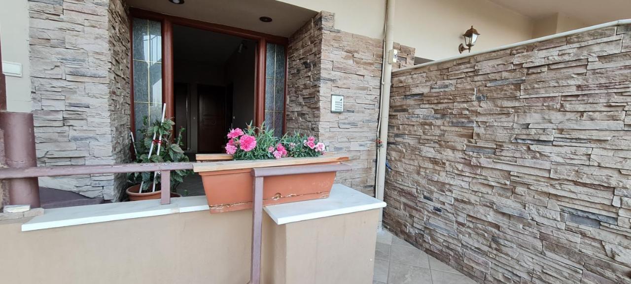 'The Seagull' Traditional Cottage Nea Makri Luaran gambar